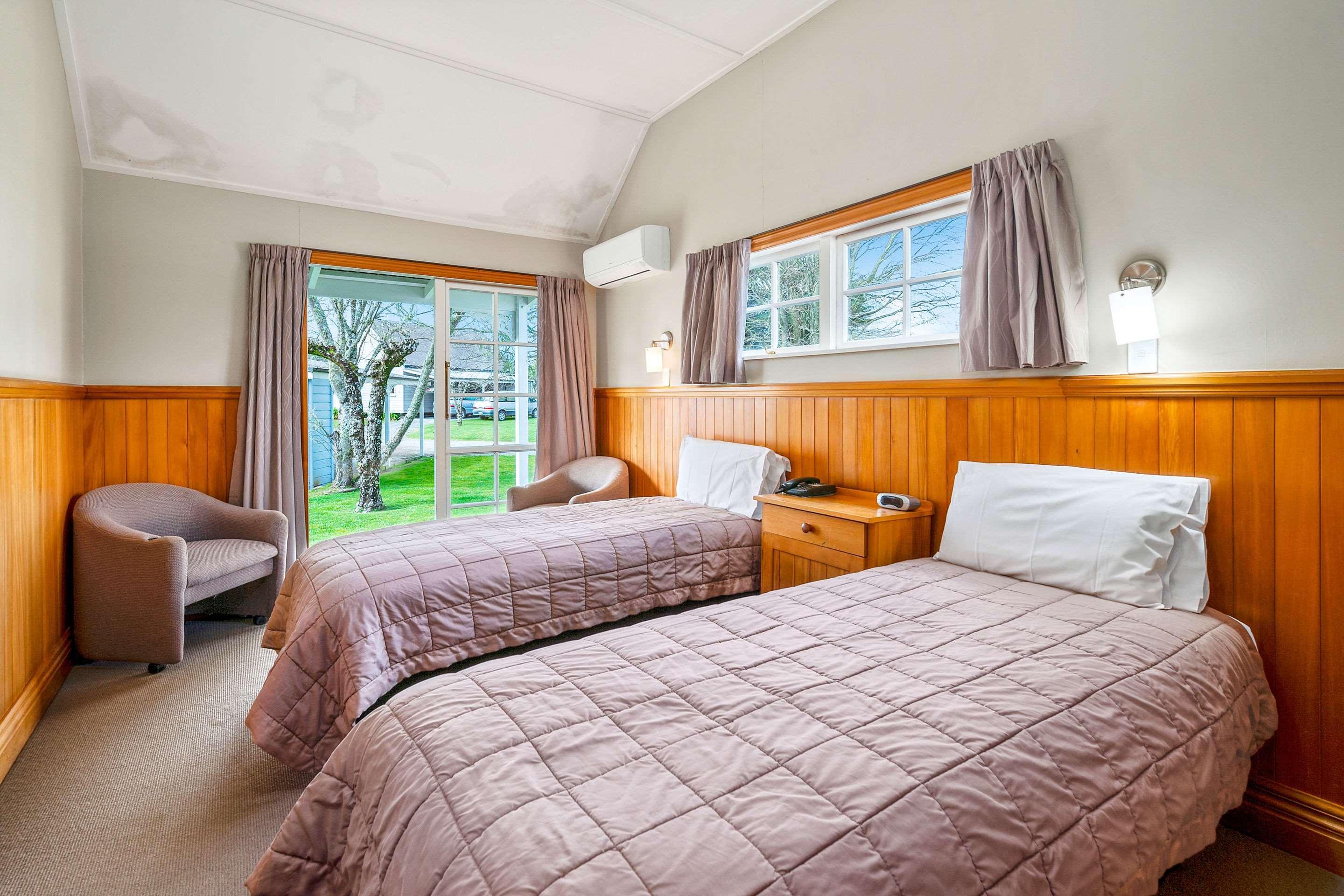 Huka Falls Resort Τούπο Εξωτερικό φωτογραφία A typical motel room