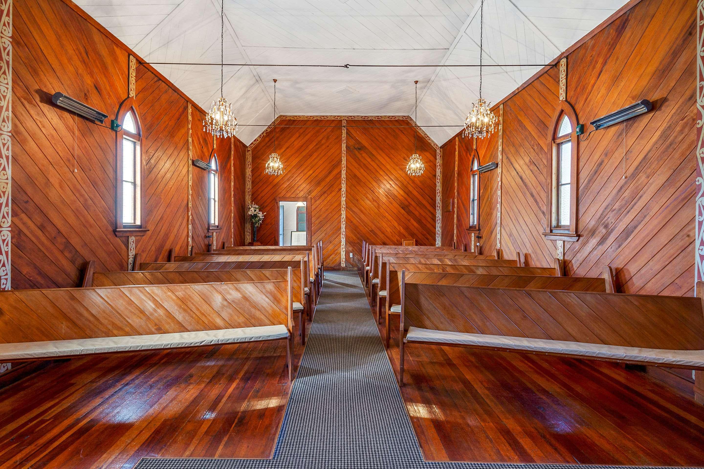 Huka Falls Resort Τούπο Εξωτερικό φωτογραφία Interior of the church